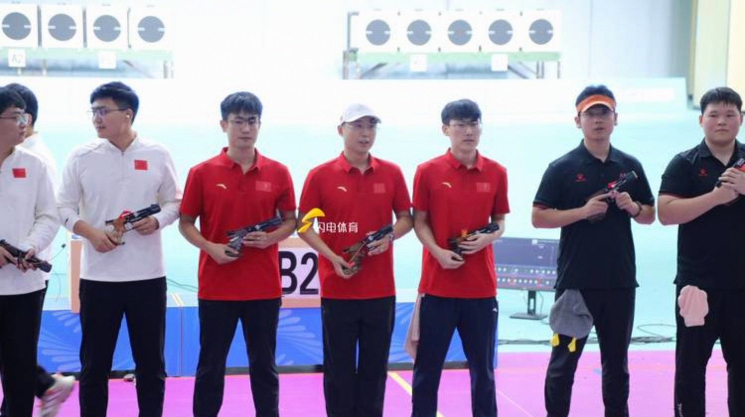 关于欧联冲刺阶段再迎强敌；山东泰山刷新队史纪录；主帅态度——质疑声仍在；球队文化再被提及的信息