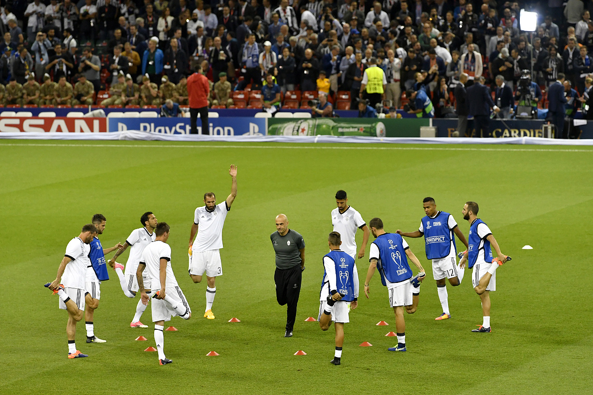 九游会哈登与60激战巴黎圣日耳曼分钟风云突变切尔西冲刺阶段门线救险之后，克里夫兰骑士赛后内部沟通(美国克里夫兰音乐学院)